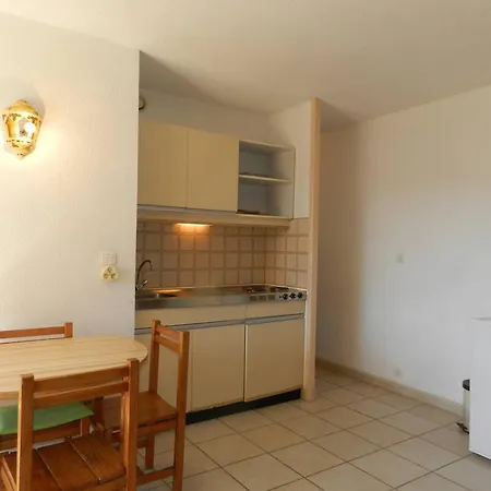 2p Avec Terrasse, Piscine Et Tennis - Acces Direct Plage, Ideal Familles - Fr-1-251-812 Appartement Bormes-les-Mimosas